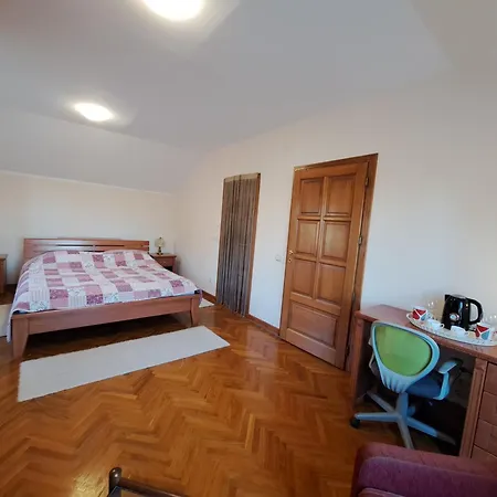 Ramonda House Brestovik