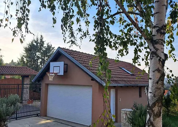 Ramonda House * Brestovik